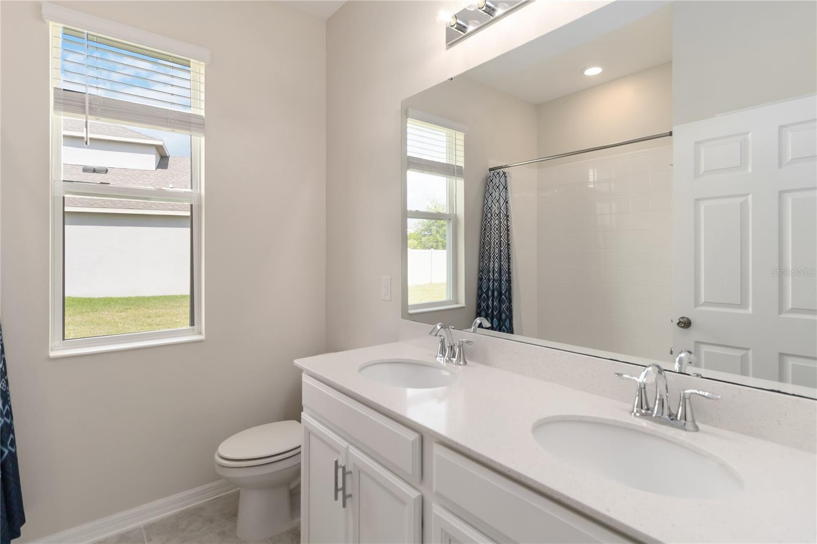 Image 18 of 37 For 1651 Chatsworth Circle