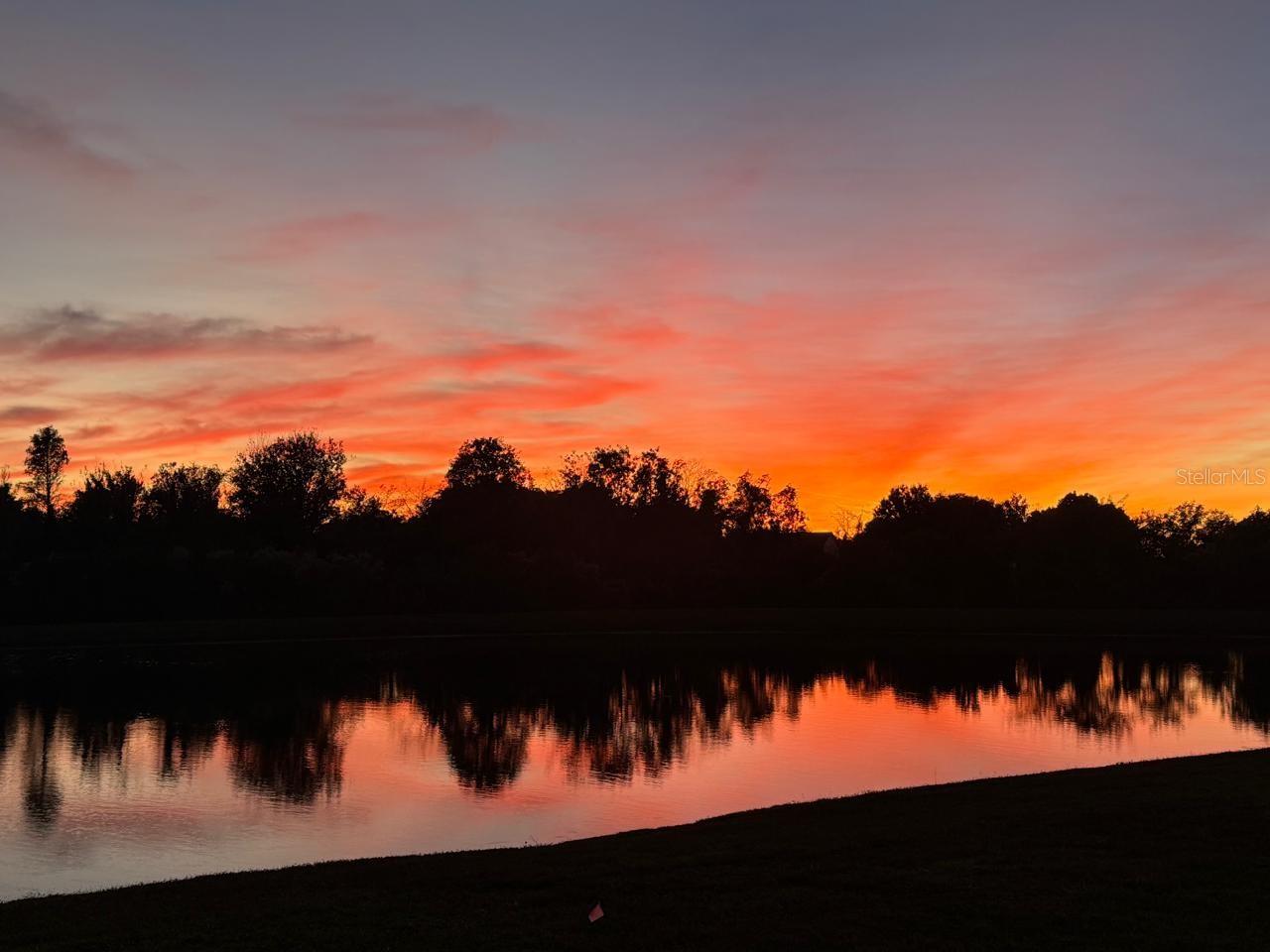 Image 28 of 37 For 1651 Chatsworth Circle