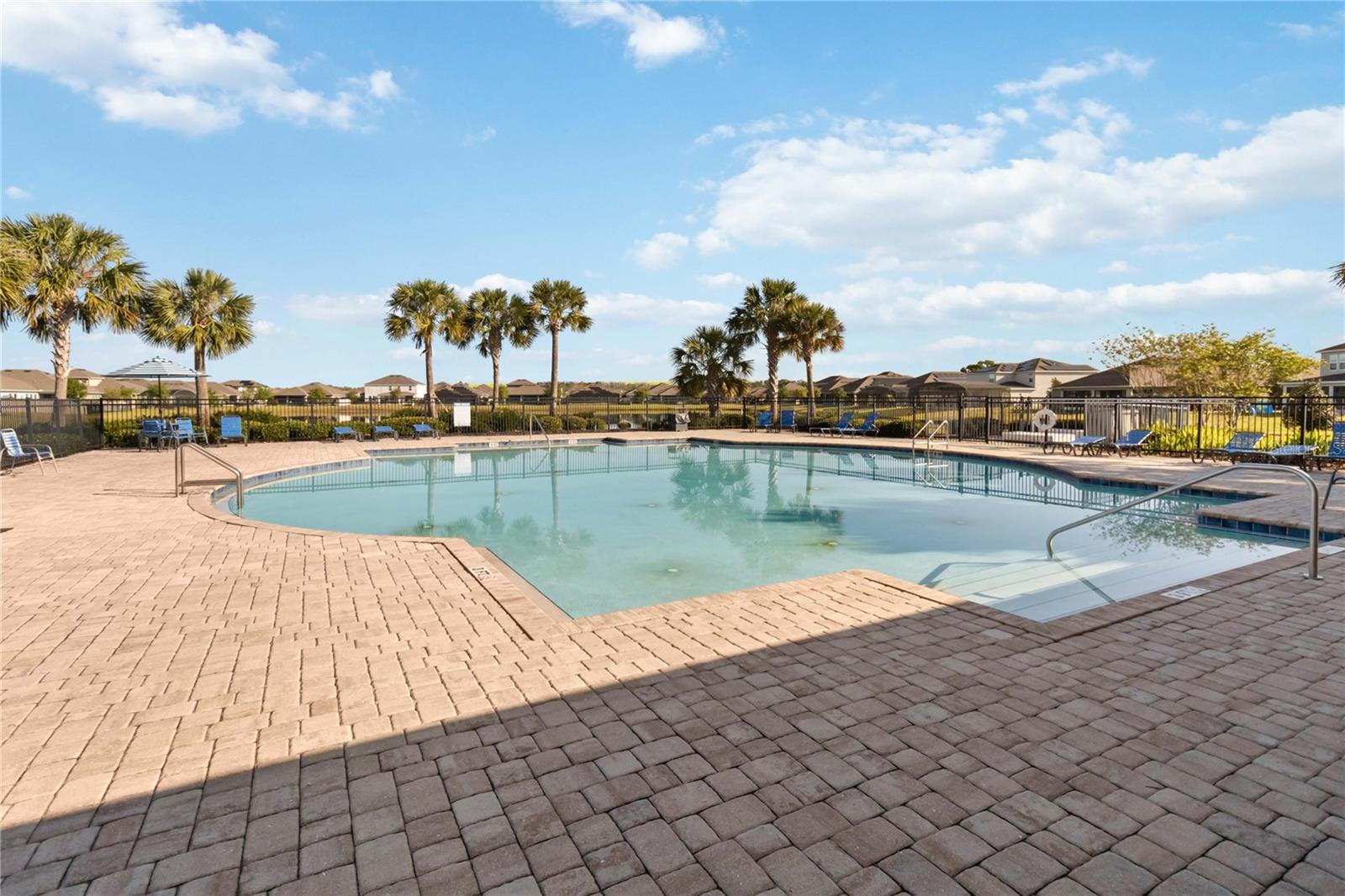 Image 34 of 37 For 1651 Chatsworth Circle