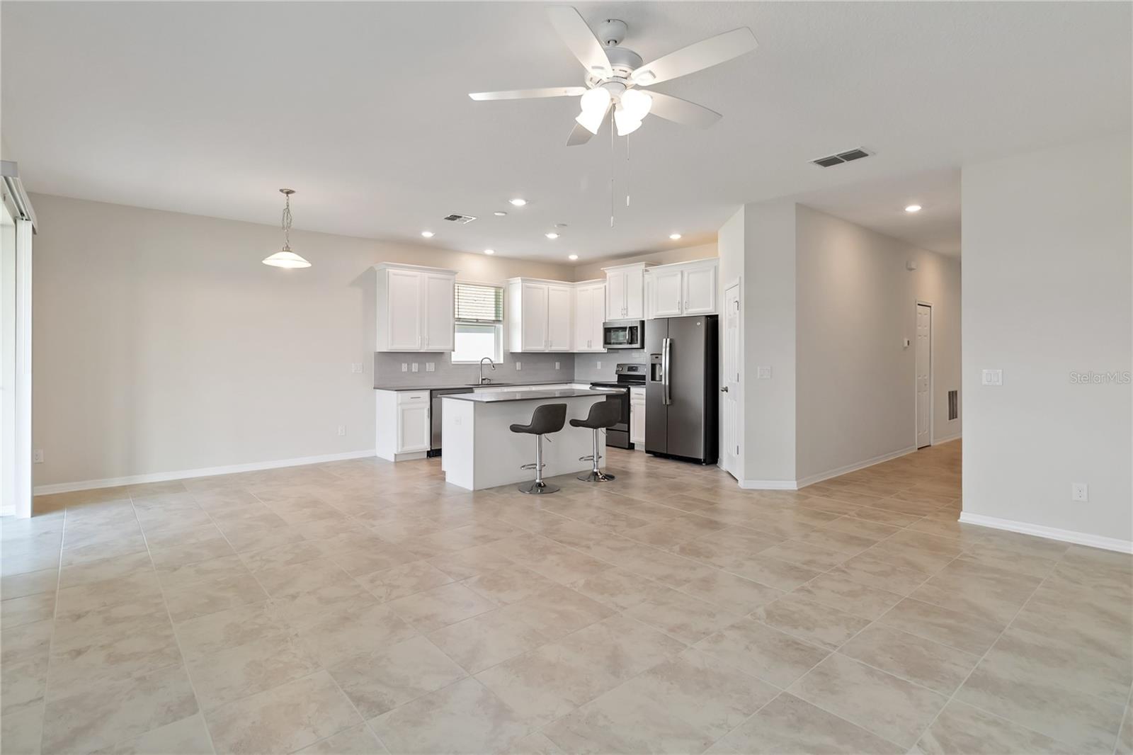 Image 6 of 37 For 1651 Chatsworth Circle