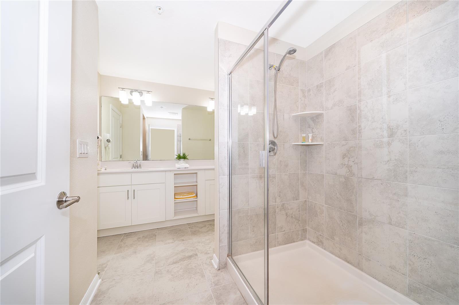 Image 15 of 30 For 3131 Paradox Circle 108