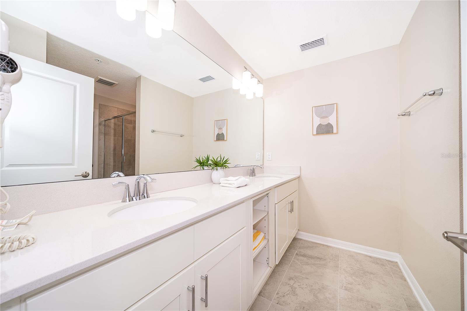 Image 16 of 30 For 3131 Paradox Circle 108