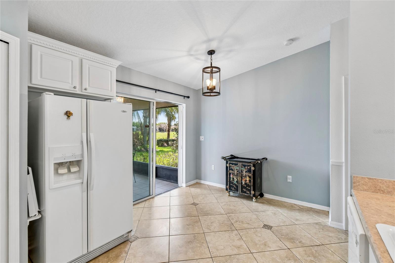 Image 13 of 41 For 213 Grand Canal Dr