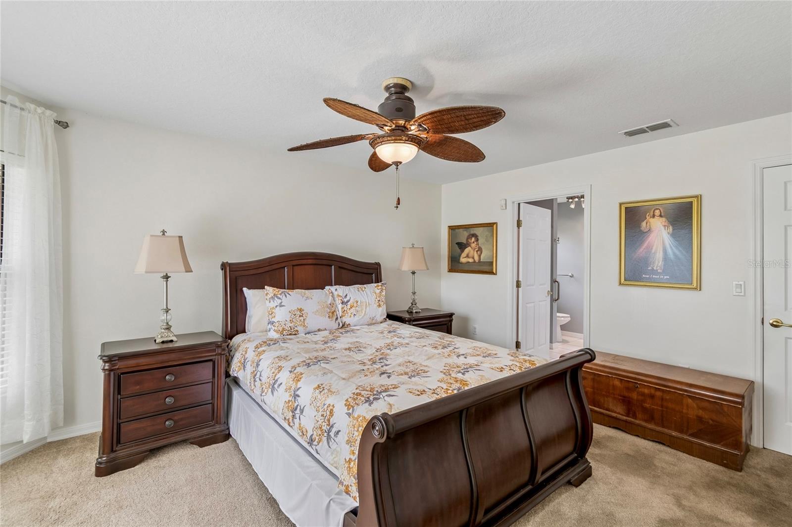 Image 18 of 41 For 213 Grand Canal Dr