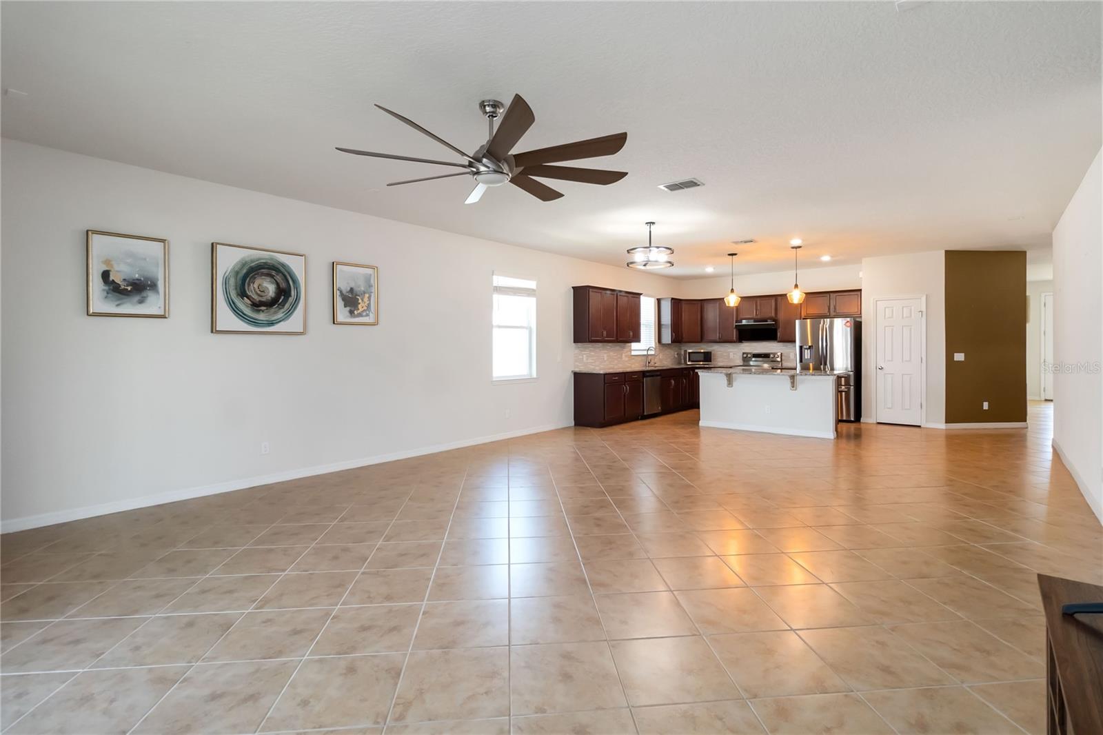 Image 15 of 47 For 2196 Bur Oak Boulevard