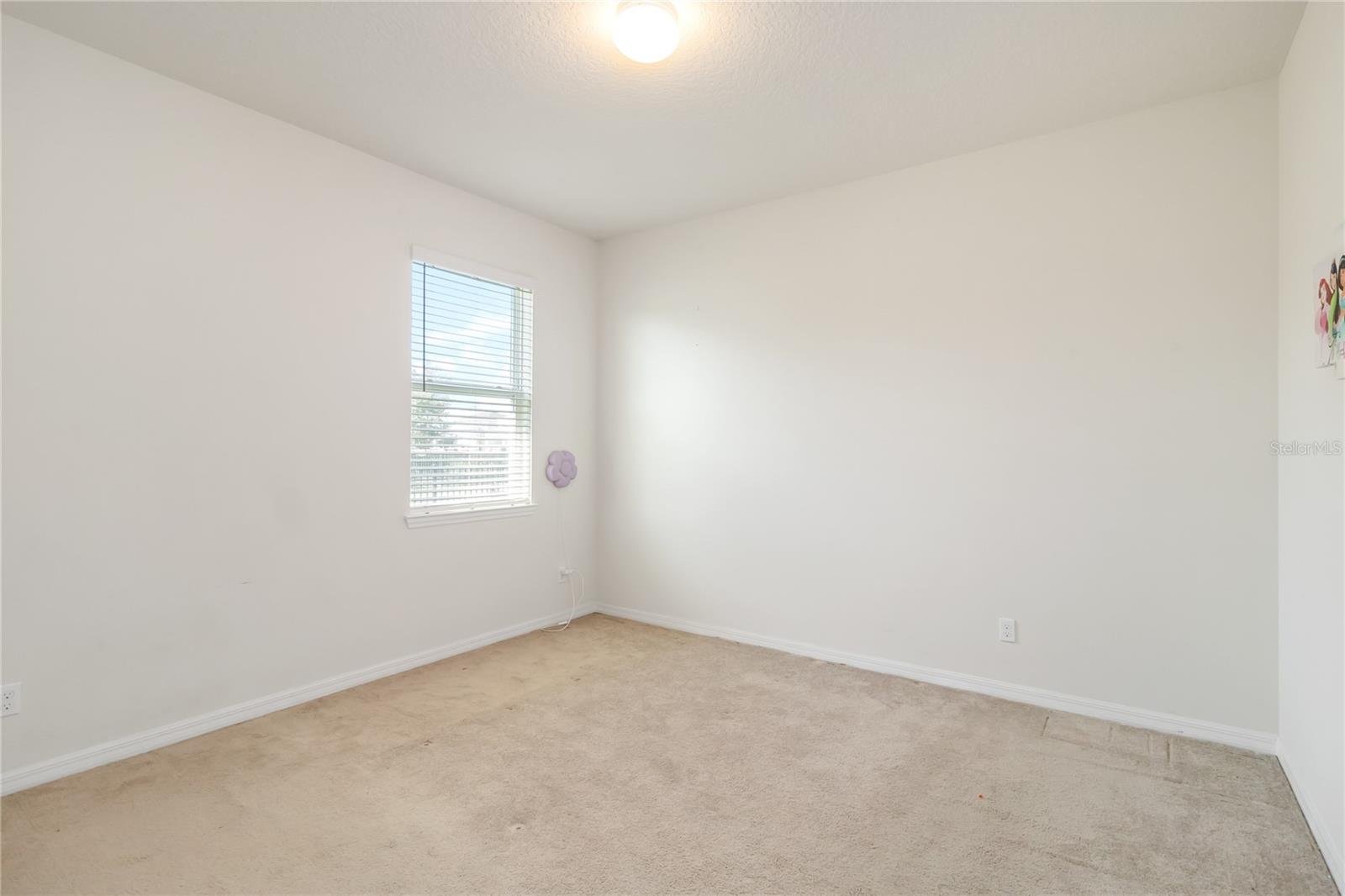 Image 17 of 47 For 2196 Bur Oak Boulevard