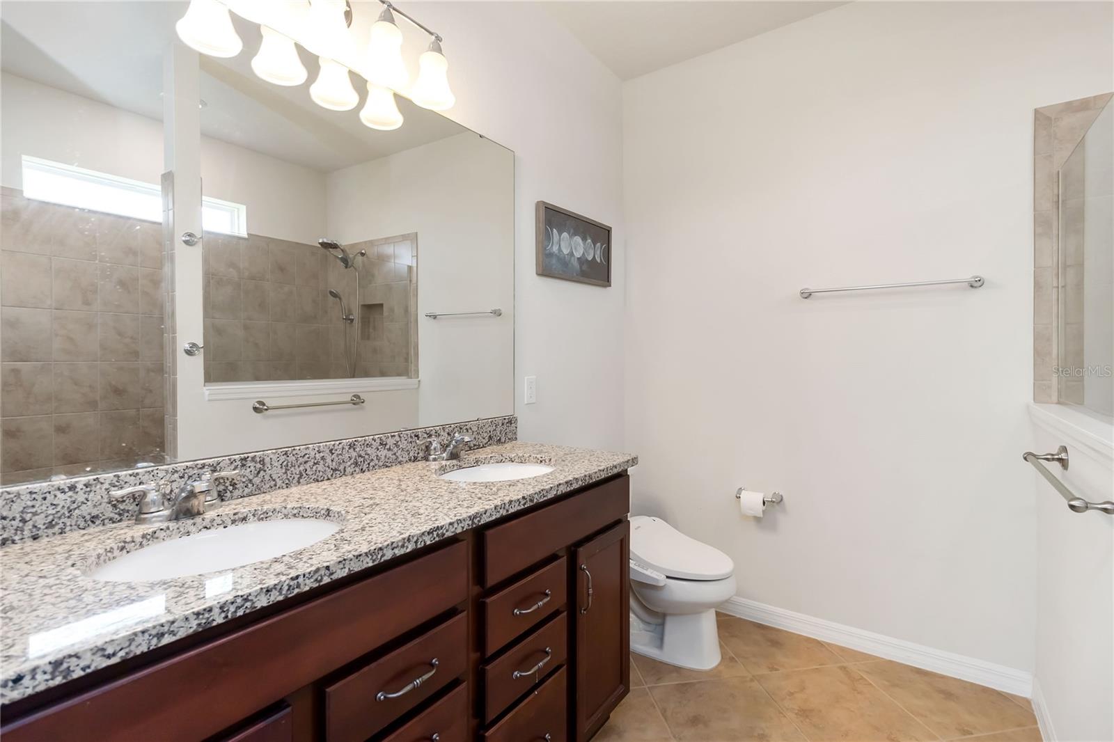 Image 25 of 47 For 2196 Bur Oak Boulevard