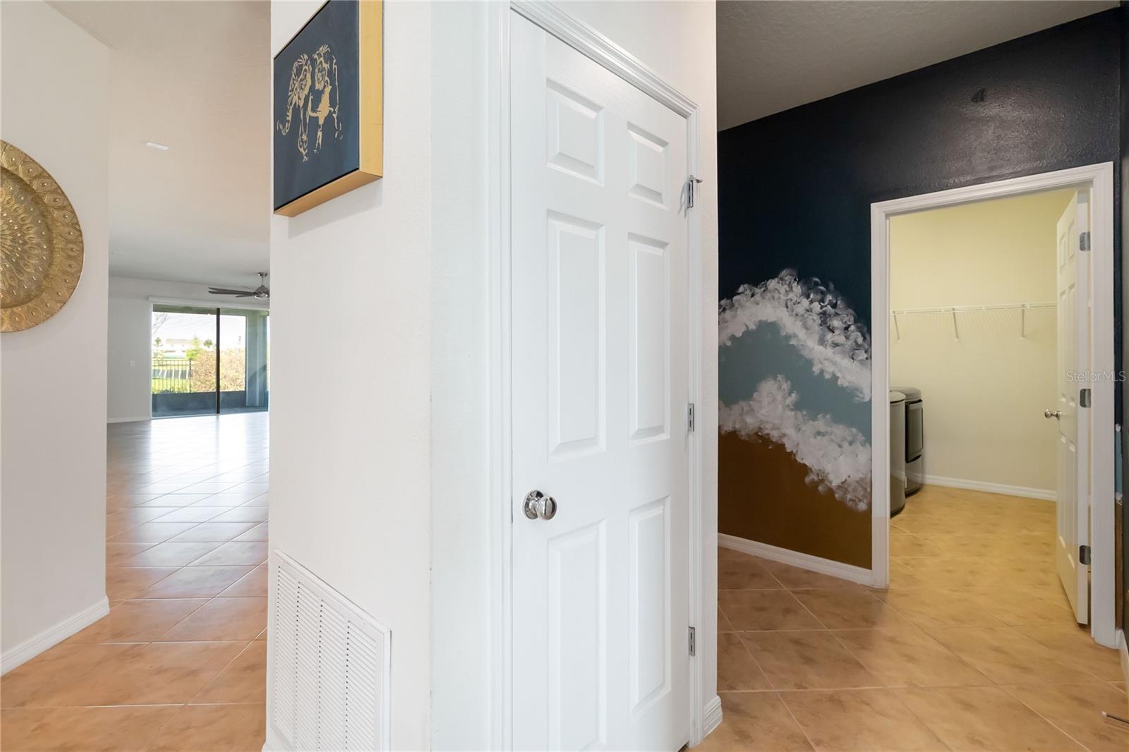 Image 4 of 47 For 2196 Bur Oak Boulevard