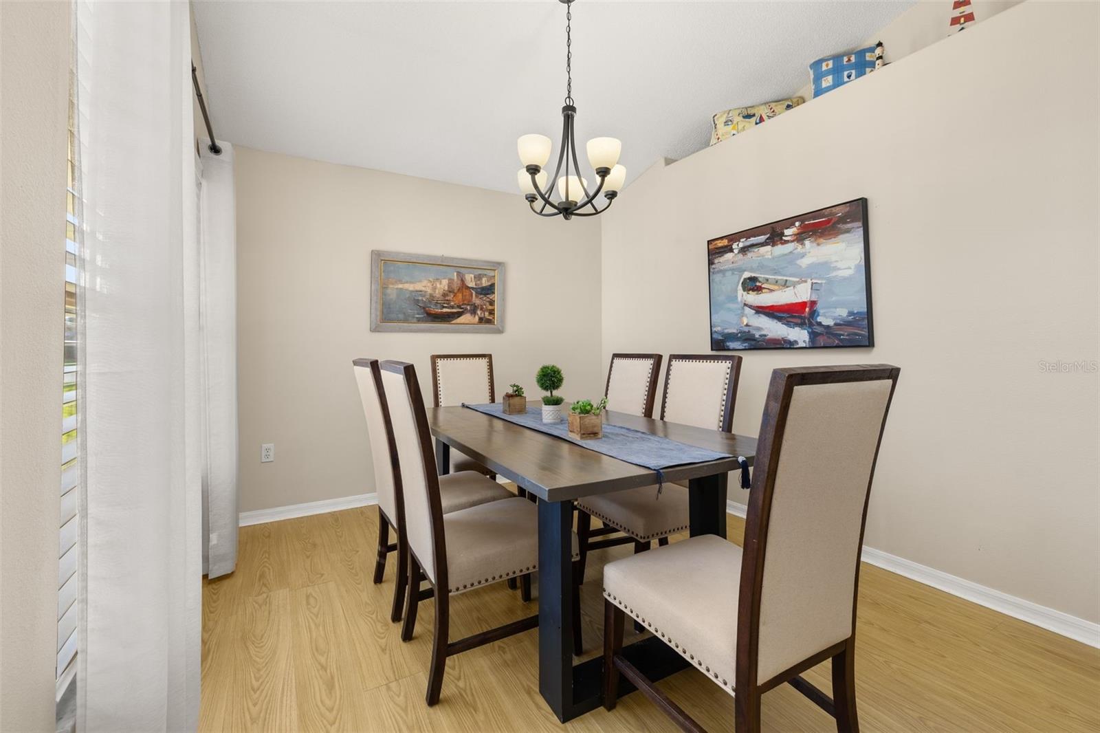 Image 13 of 60 For 2634 Autumn Creek Circle