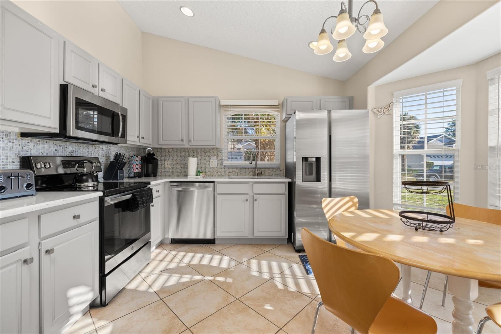 Image 9 of 60 For 2634 Autumn Creek Circle