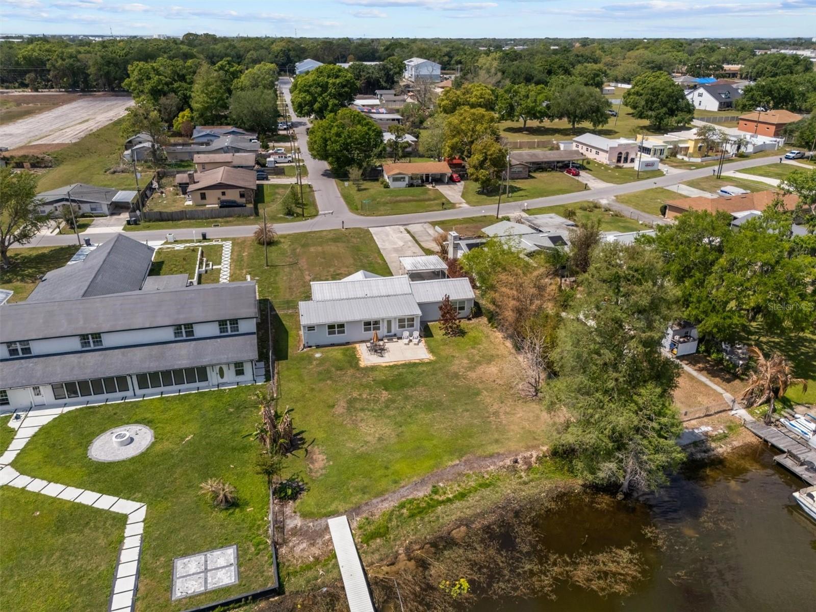 Image 41 of 49 For 900 Lake Jessie Drive