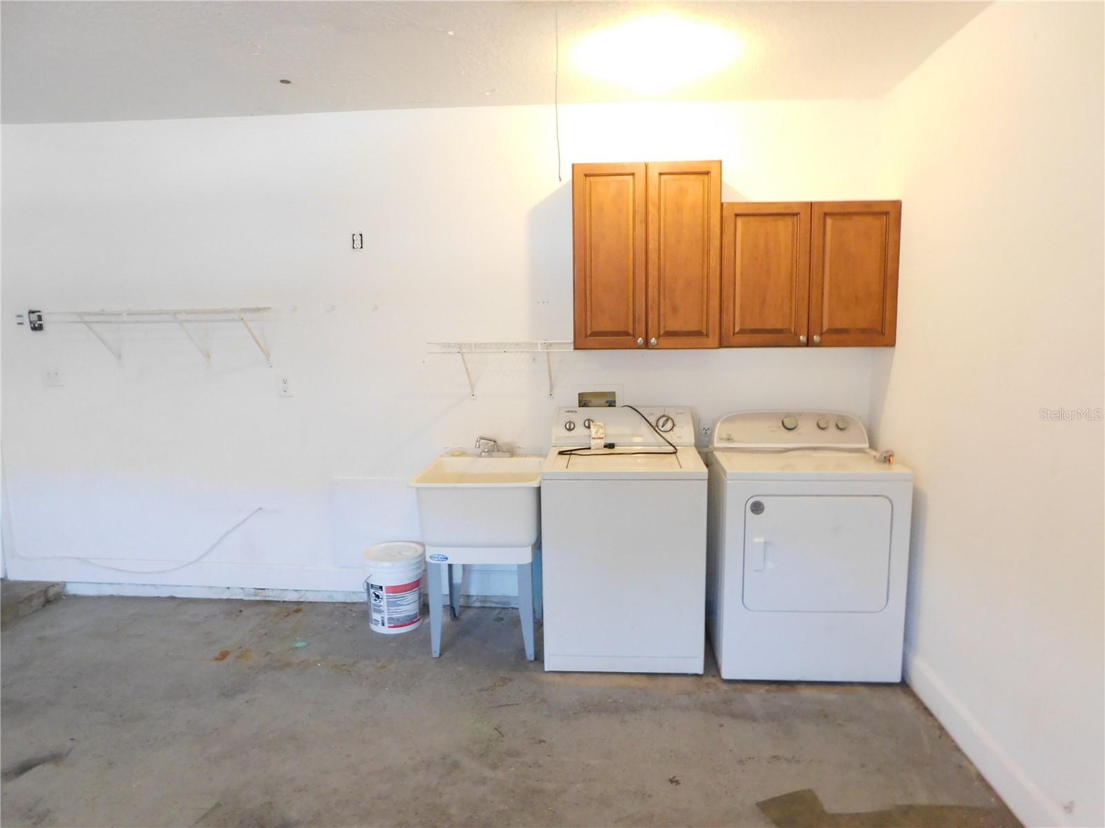 Image 43 of 51 For 1720 Arabian Lane