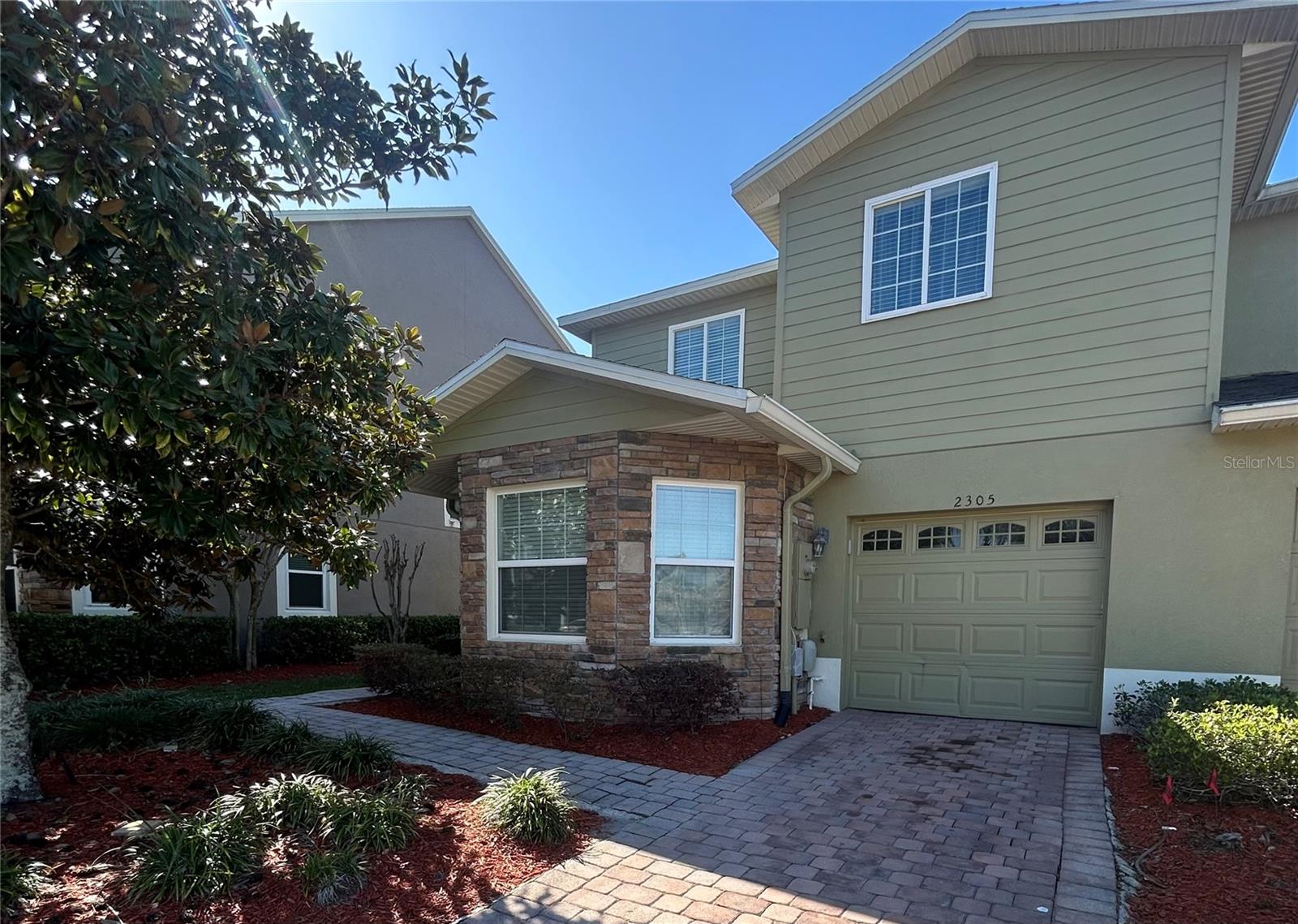Listing Details for 2305 Chatham Place Drive, ORLANDO, FL 32824