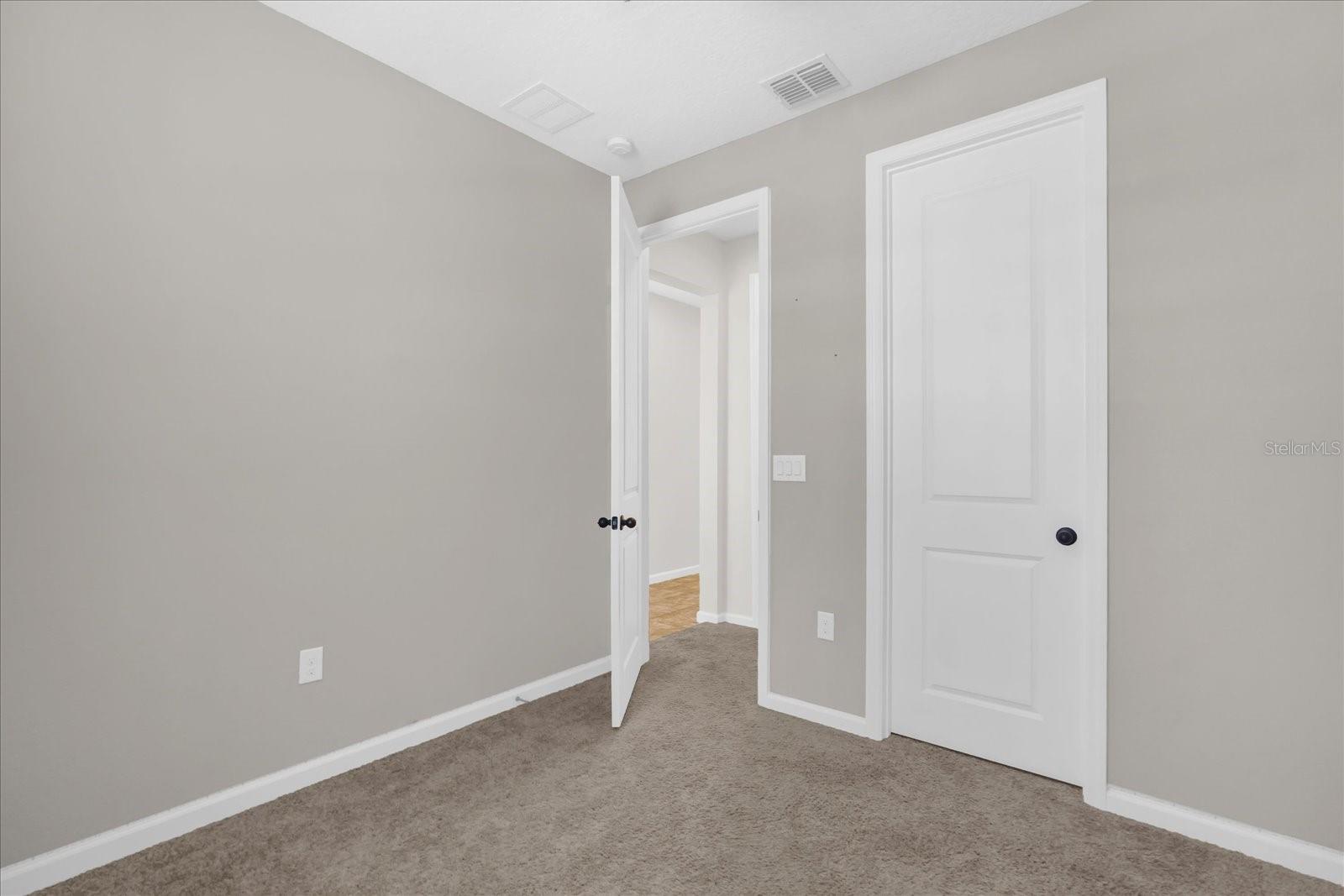 Image 25 of 30 For 551 Lake Smart Boulevard