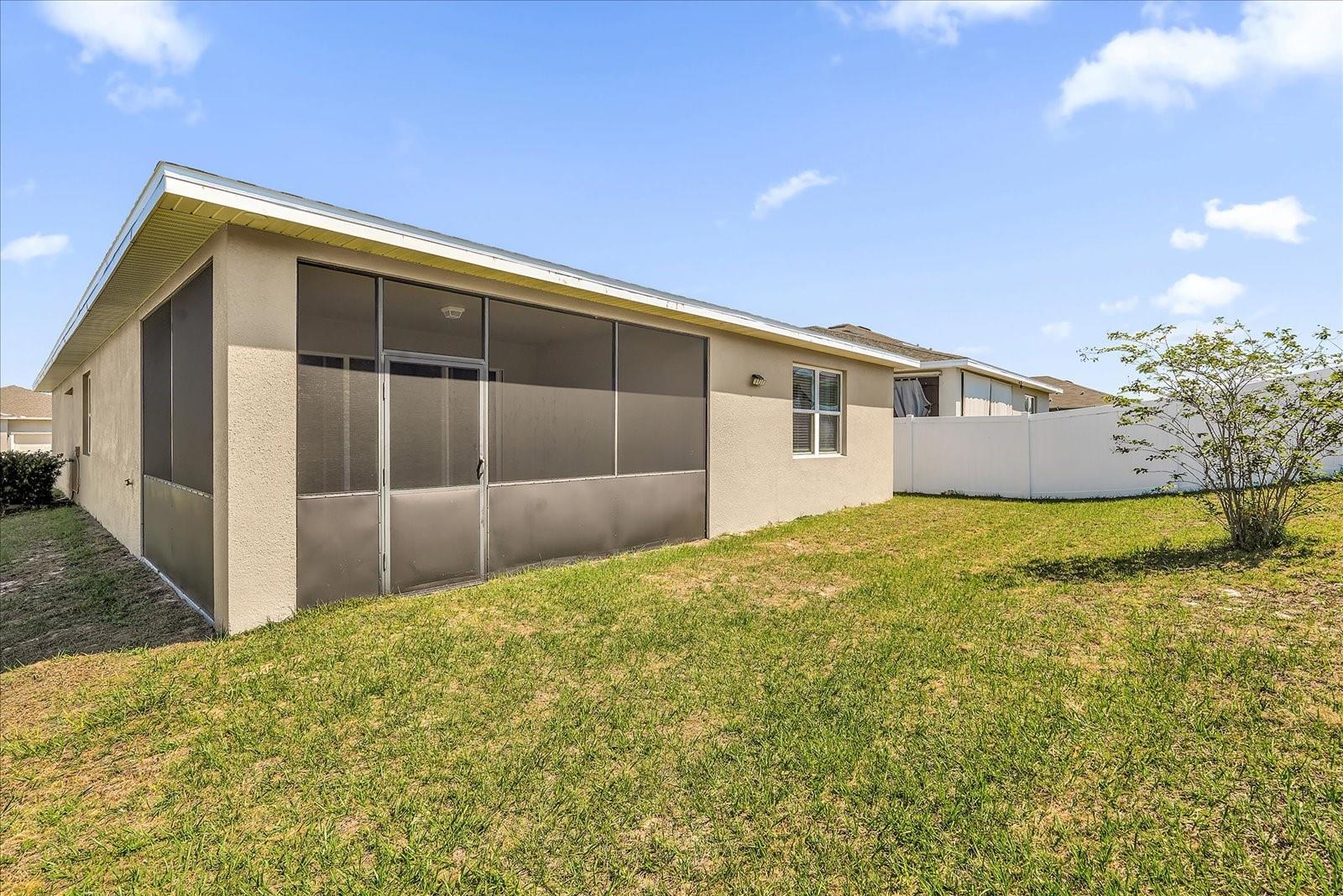 Image 27 of 30 For 551 Lake Smart Boulevard