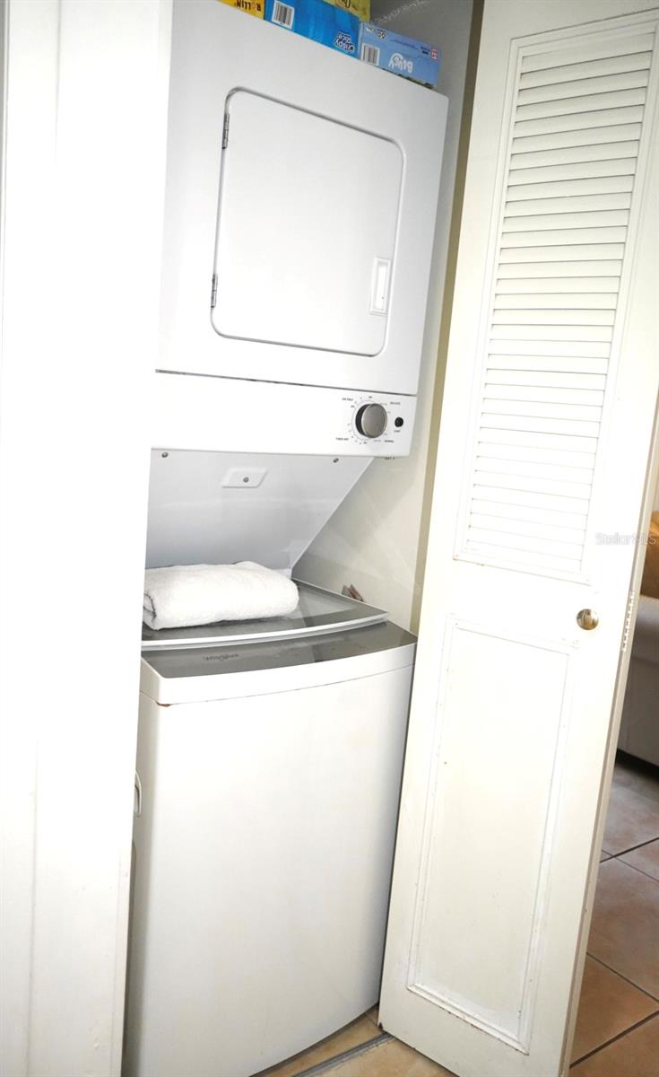 Image 7 of 10 For 1664 Sunny Brook Lane Ne 103