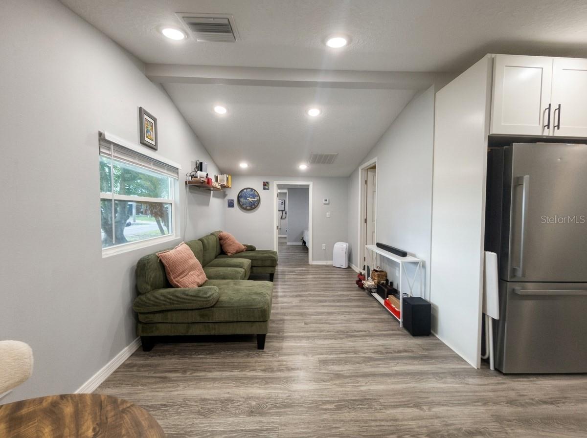 Image 13 of 29 For 1611 Salmon Street