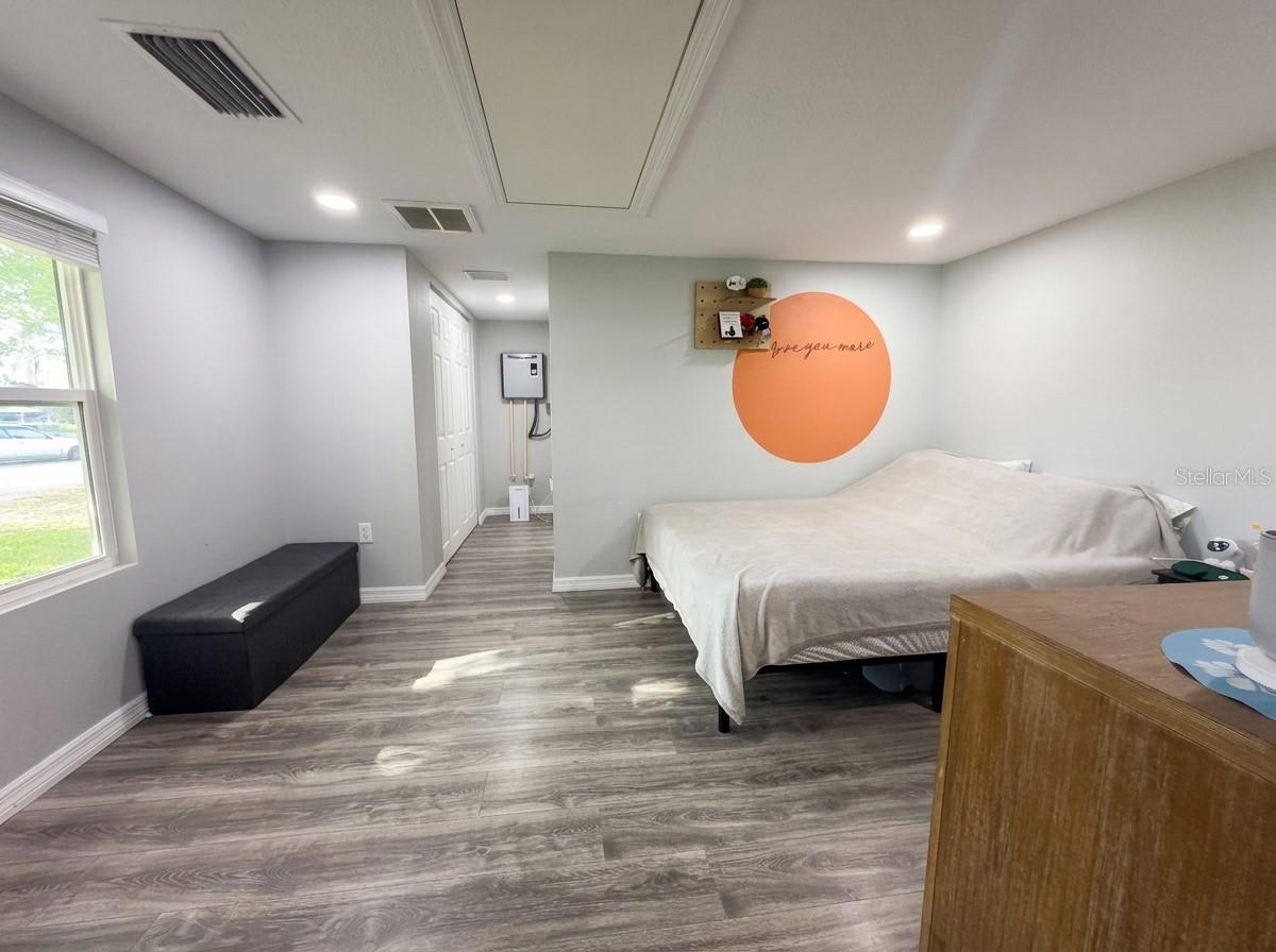 Image 16 of 29 For 1611 Salmon Street