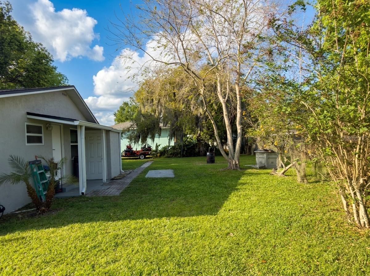 Image 26 of 29 For 1611 Salmon Street