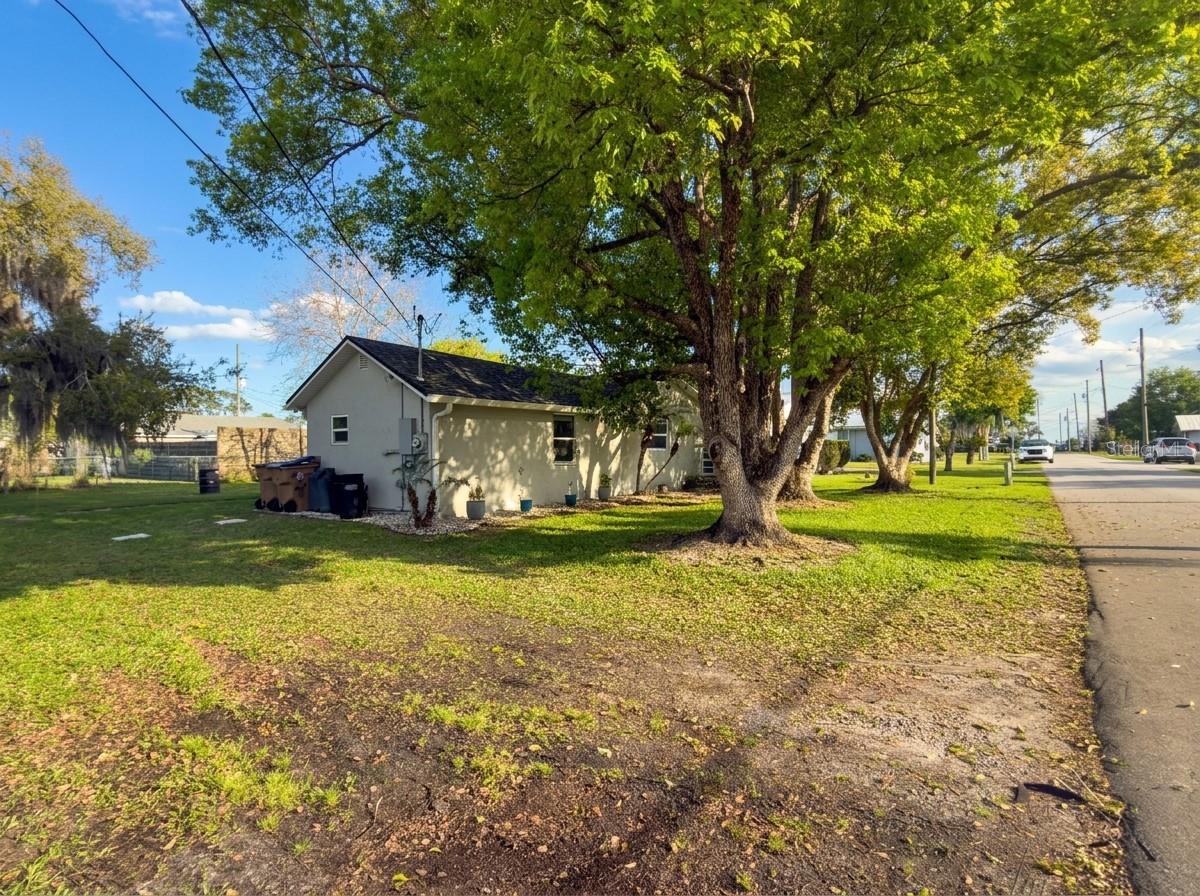 Image 5 of 29 For 1611 Salmon Street