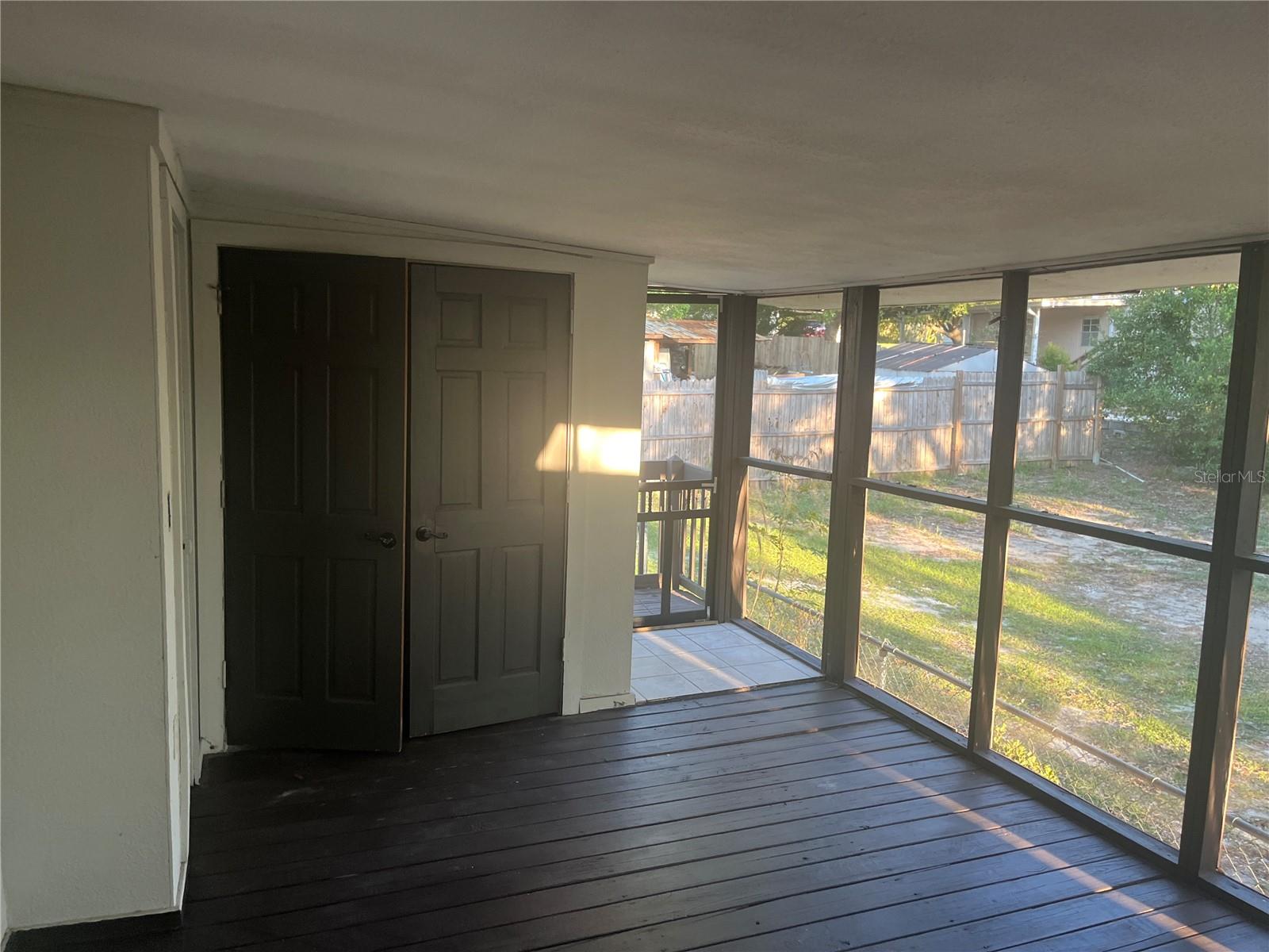 Image 32 of 35 For 142 Winston Avenue