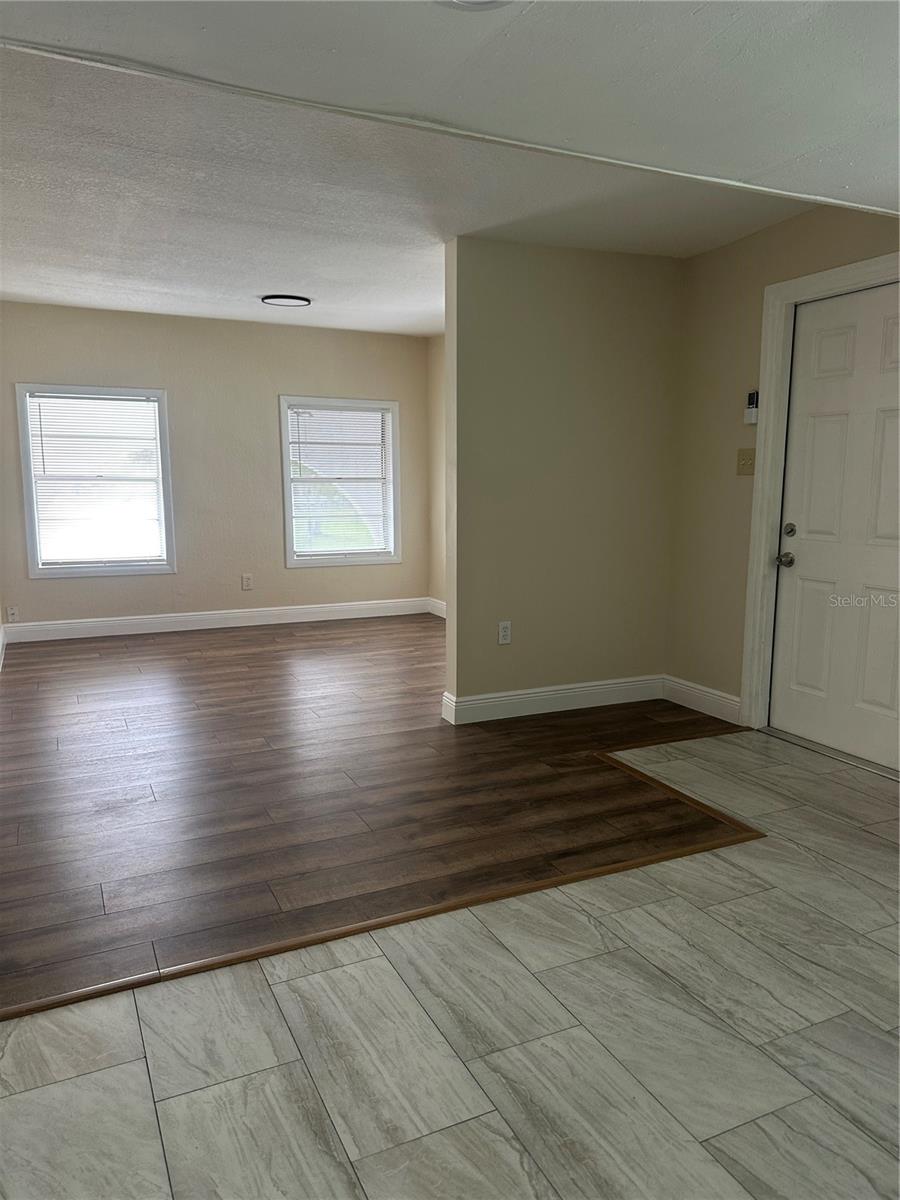 Image 2 of 34 For 1915 Jersey Avenue