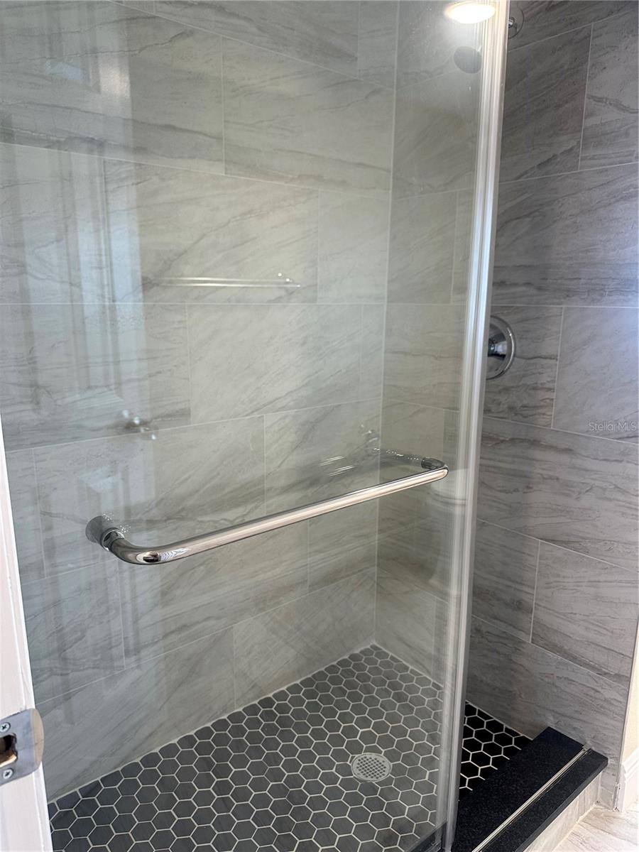 Image 22 of 34 For 1915 Jersey Avenue