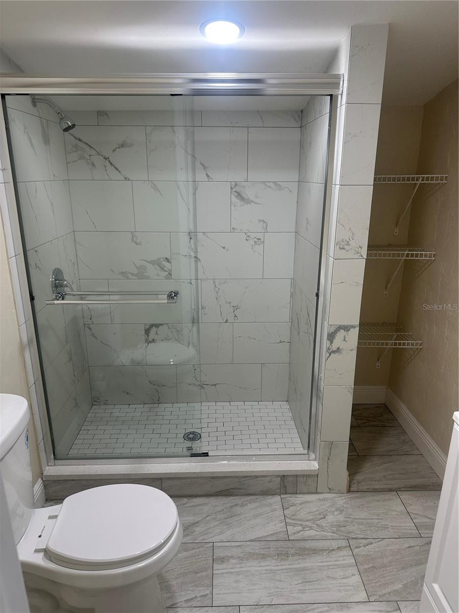 Image 23 of 34 For 1915 Jersey Avenue