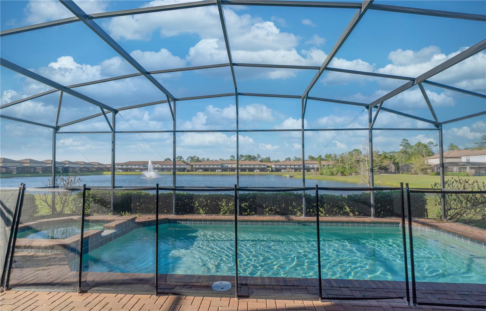 Image 4 of 26 For 8825 Corcovado Drive