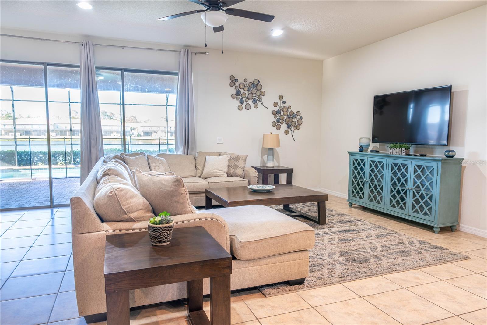 Image 9 of 26 For 8825 Corcovado Drive