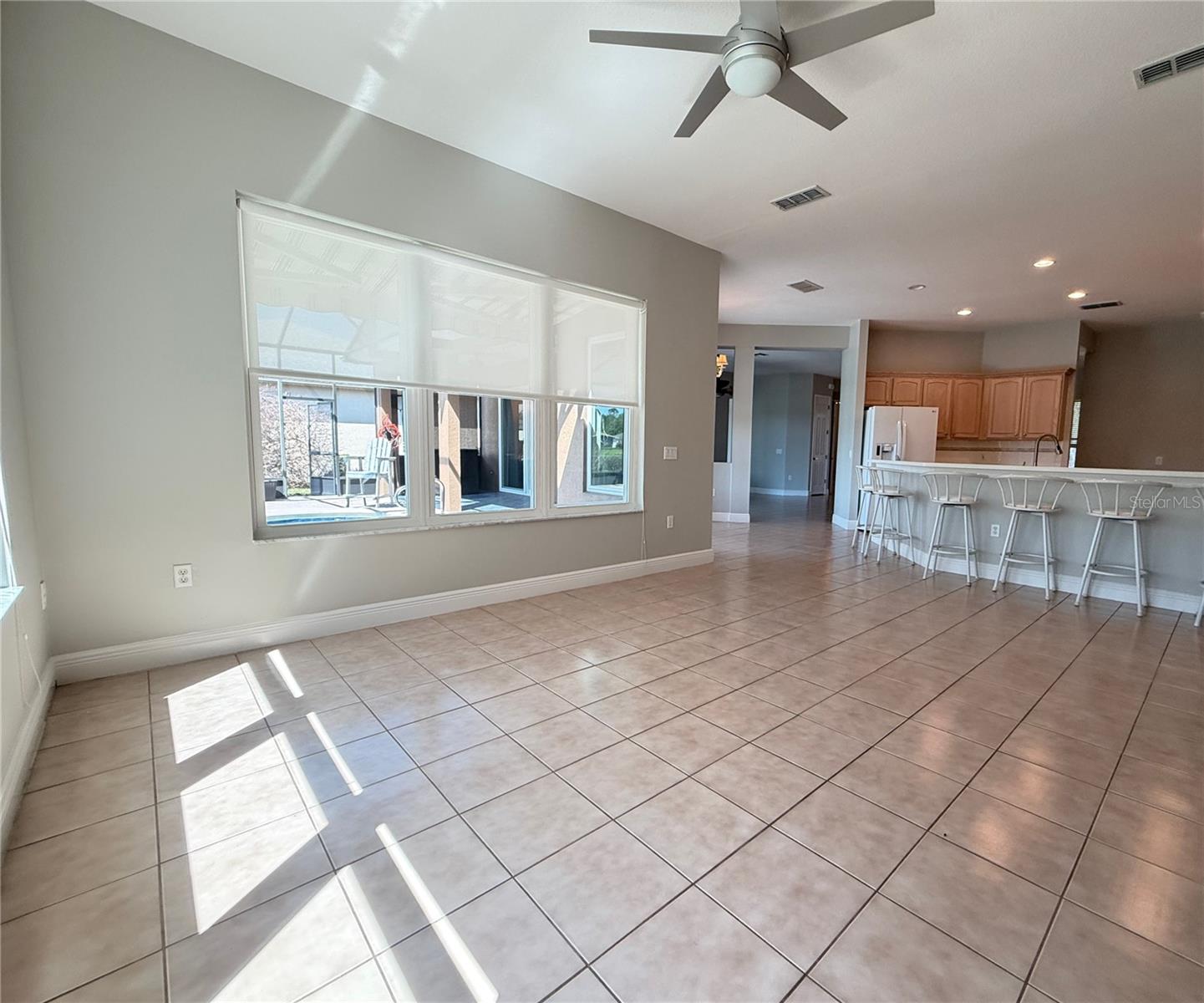 Image 11 of 83 For 825 Glendora Road