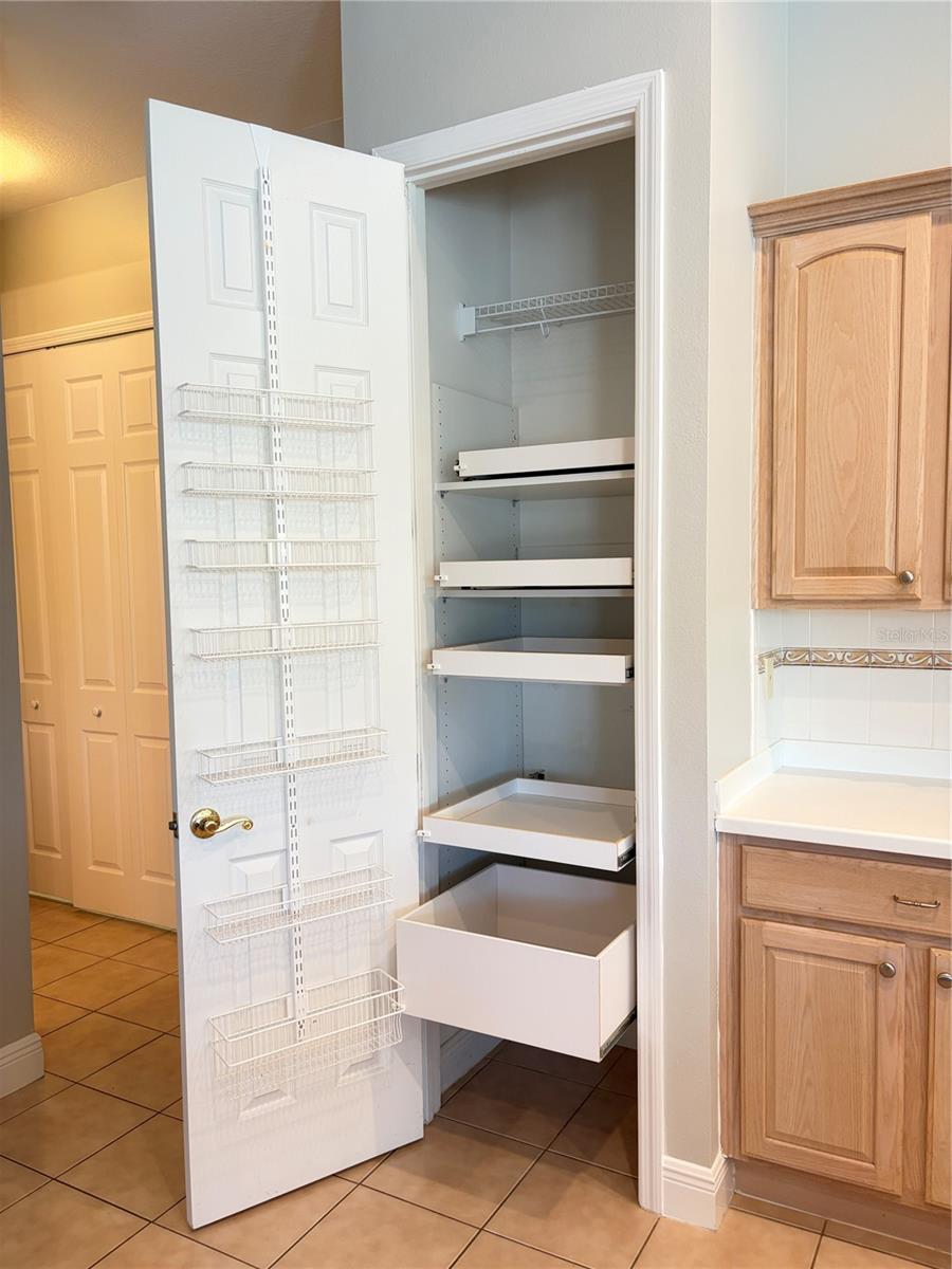 Image 19 of 83 For 825 Glendora Road