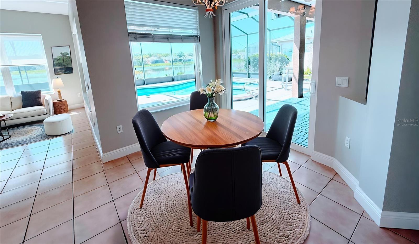 Image 20 of 83 For 825 Glendora Road