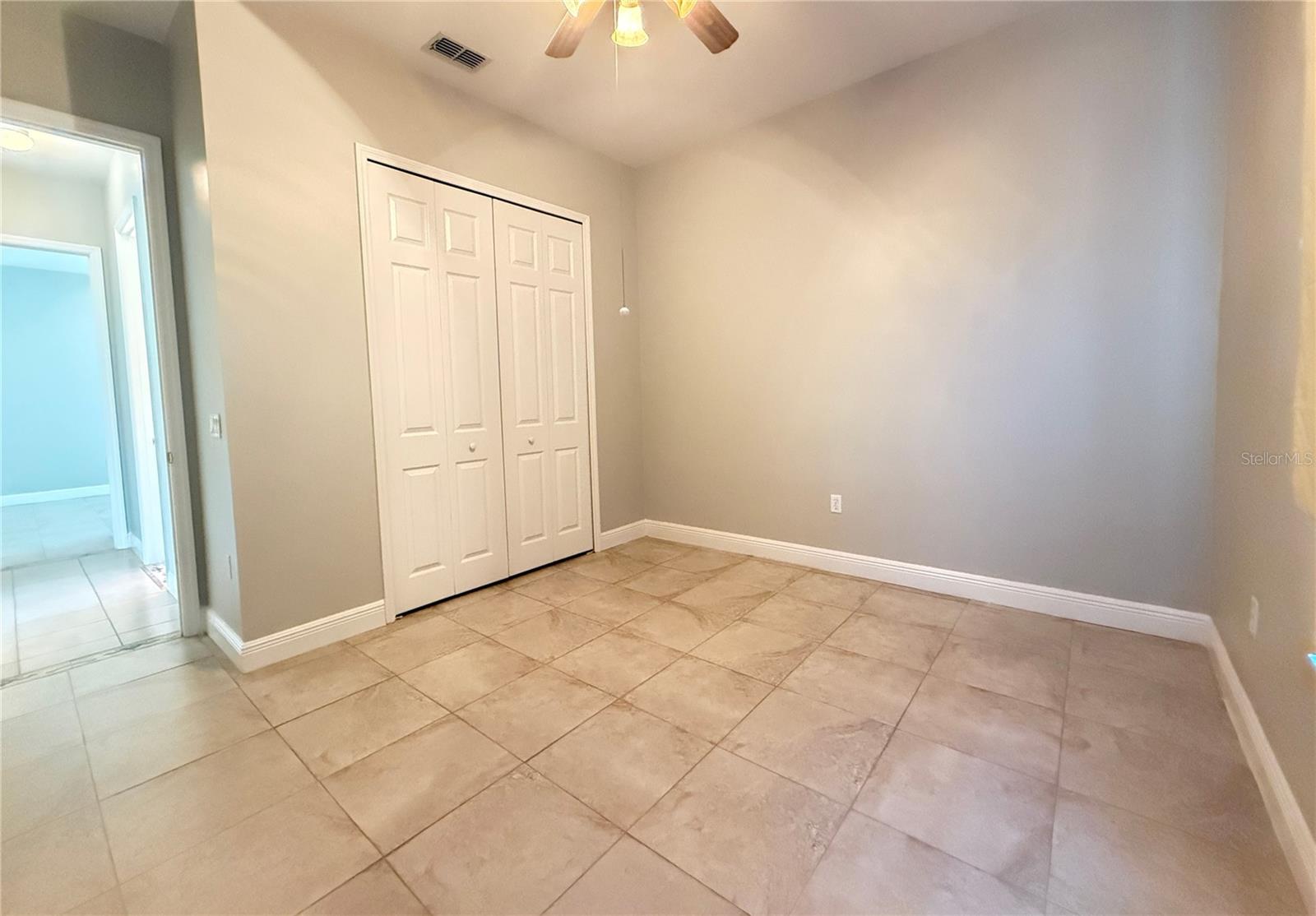 Image 37 of 83 For 825 Glendora Road