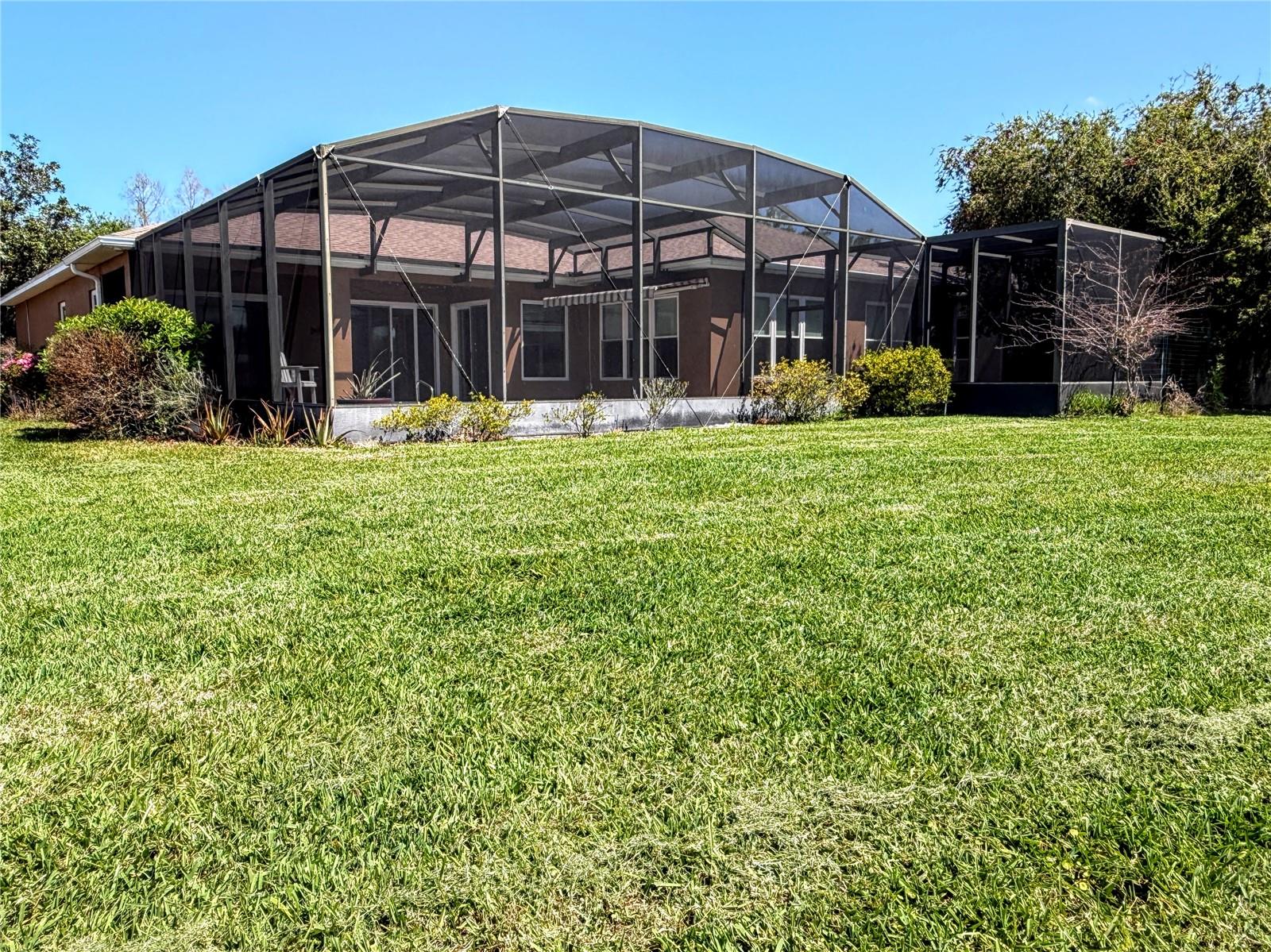 Image 52 of 83 For 825 Glendora Road