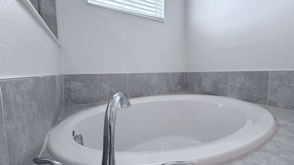 Image 15 of 24 For 207 Bogey Drive