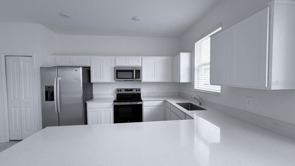 Image 7 of 24 For 207 Bogey Drive