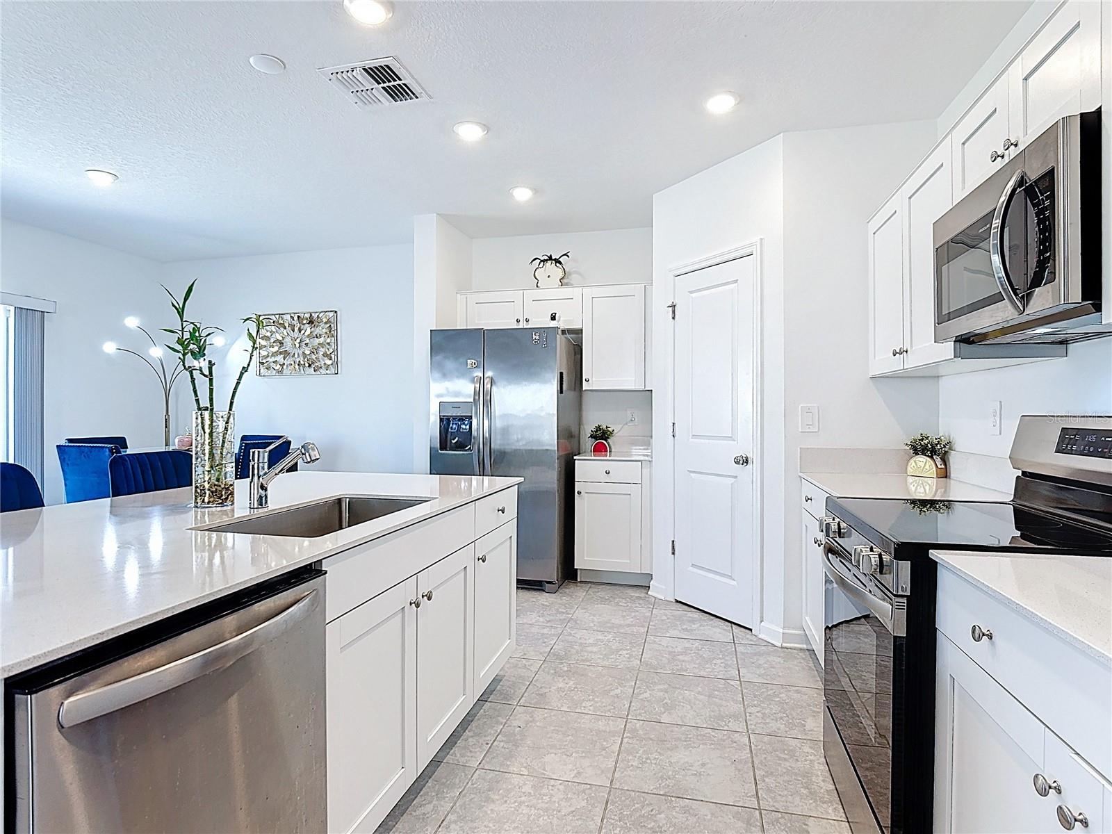 Image 4 of 22 For 629 Sand Pine Lane