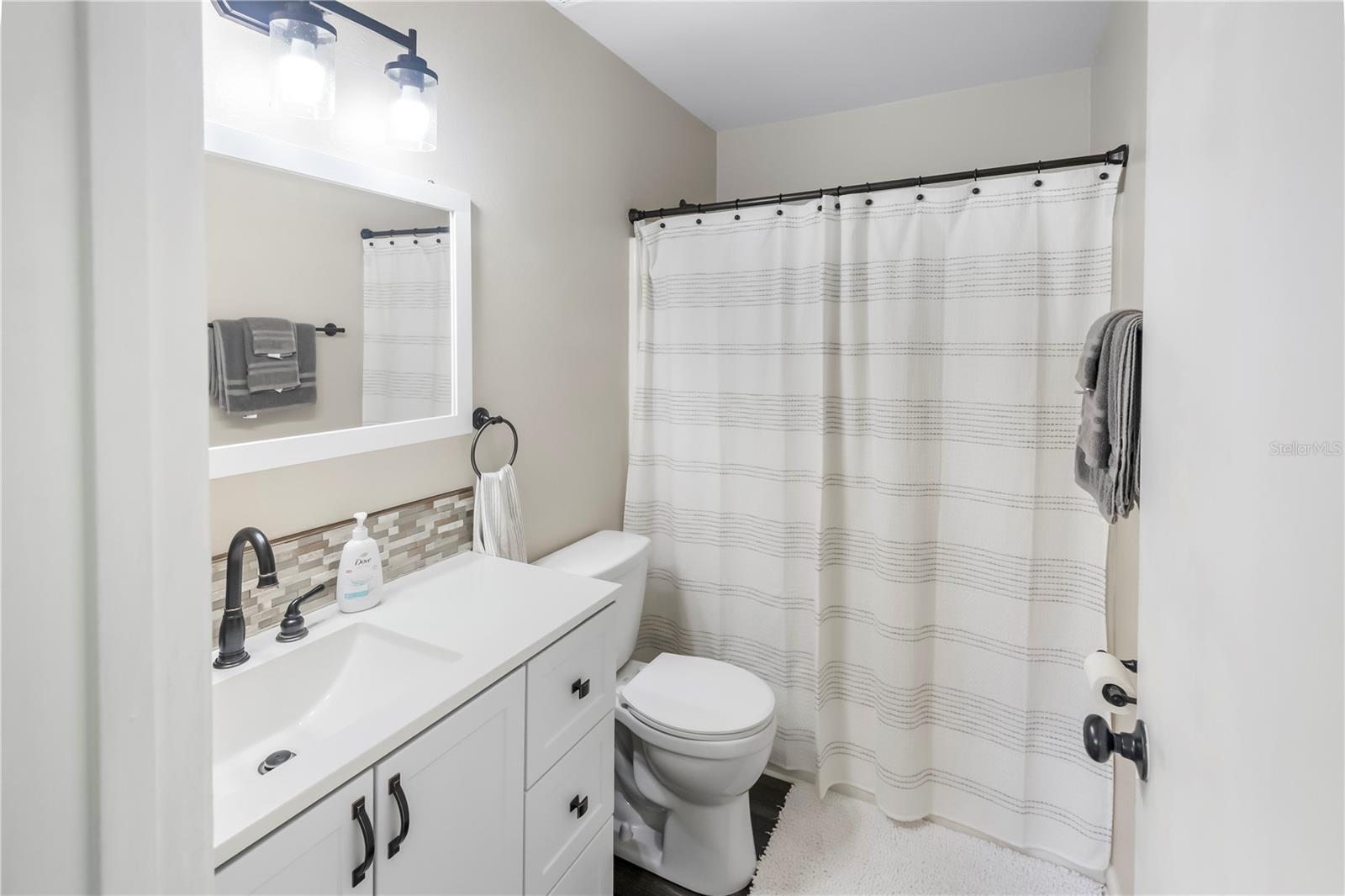 Image 22 of 31 For 321 Orange Blossom Drive