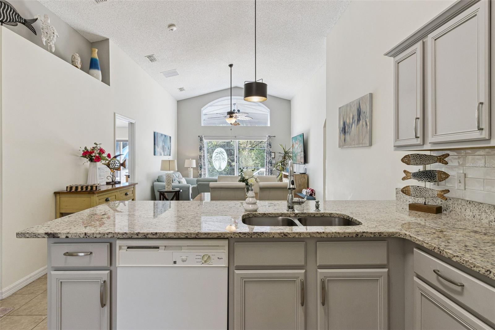 Image 11 of 75 For 138 Madiera Beach Boulevard