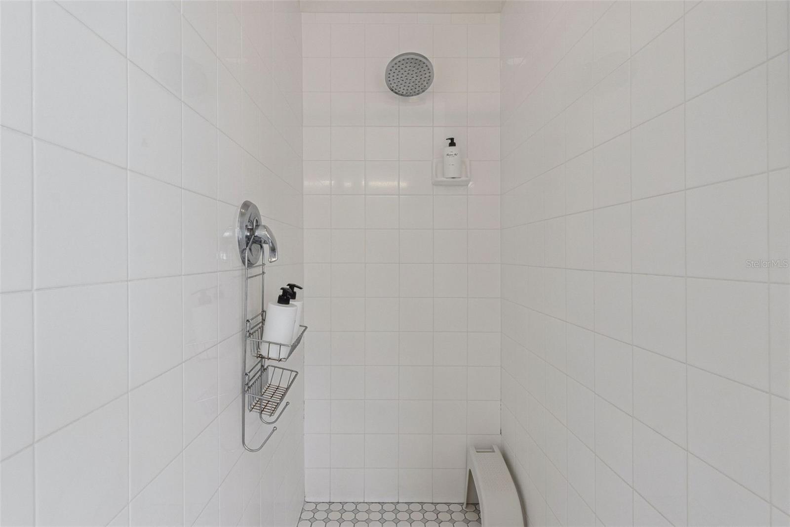 Image 26 of 75 For 138 Madiera Beach Boulevard