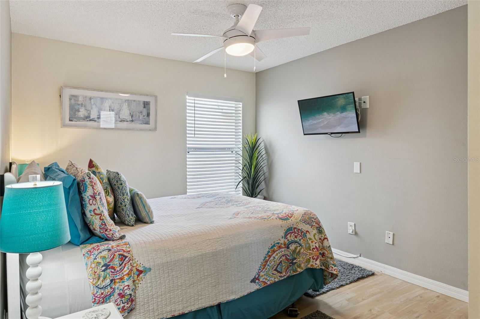 Image 27 of 75 For 138 Madiera Beach Boulevard