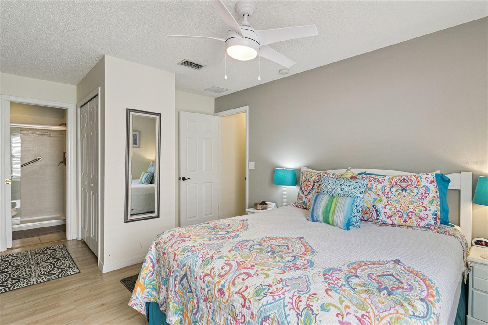 Image 28 of 75 For 138 Madiera Beach Boulevard