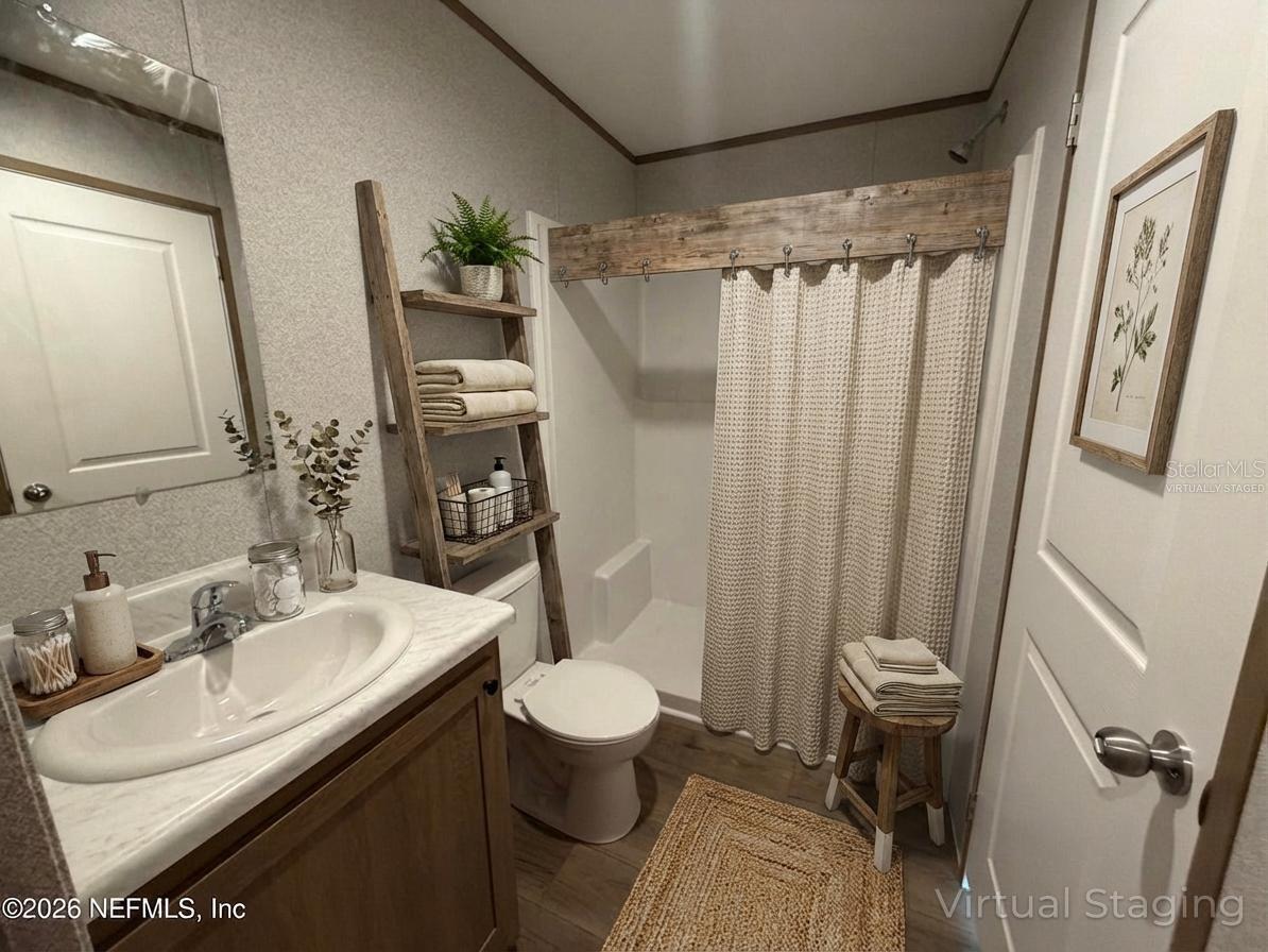 Image 15 of 23 For 213 Milton Avenue