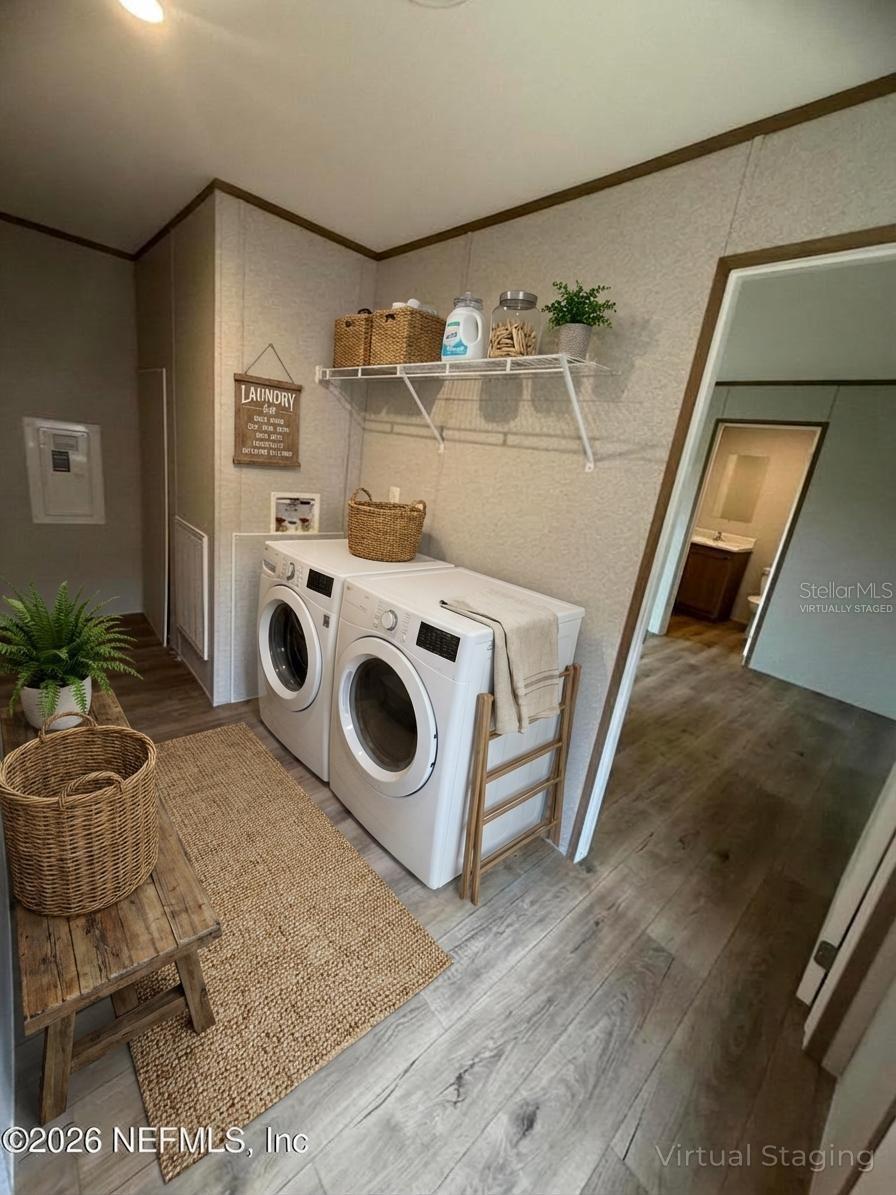 Image 17 of 23 For 213 Milton Avenue