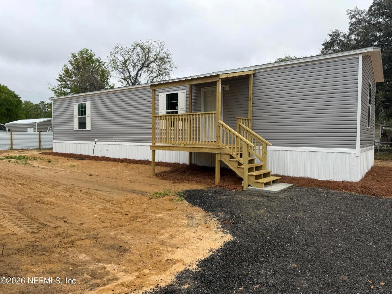 Image 20 of 23 For 213 Milton Avenue