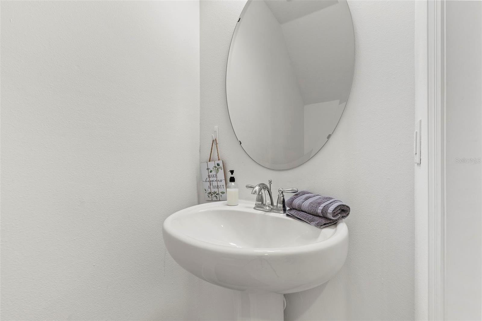 Image 15 of 38 For 835 Longboat Drive