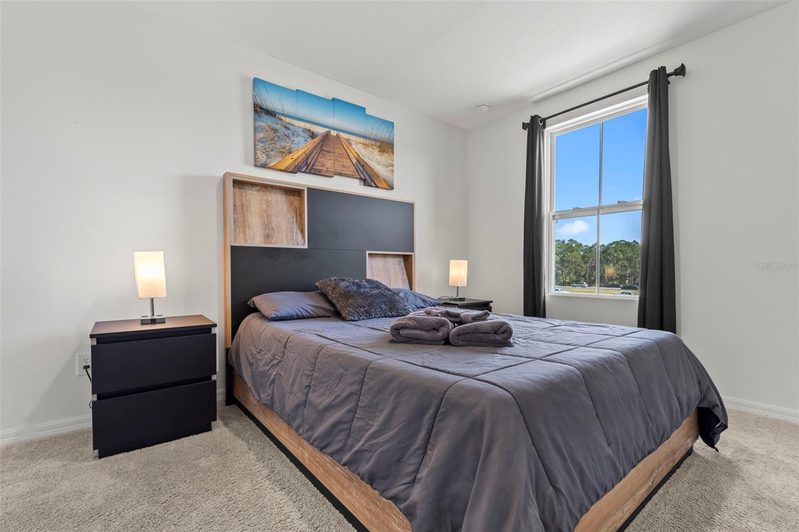 Image 16 of 38 For 835 Longboat Drive