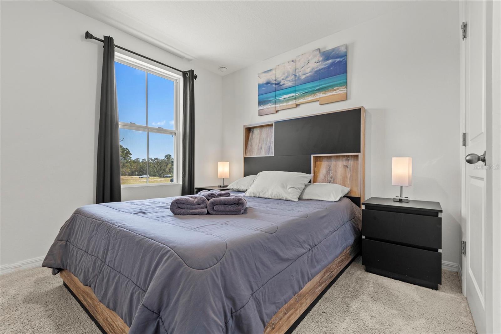 Image 18 of 38 For 835 Longboat Drive