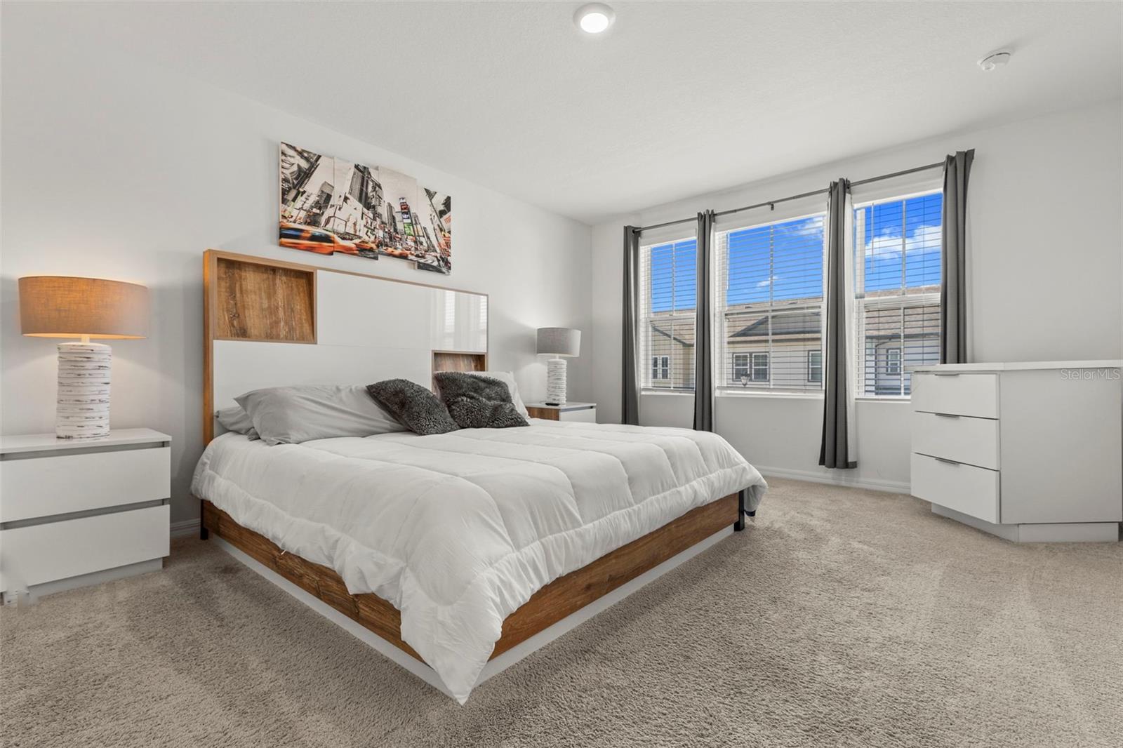 Image 21 of 38 For 835 Longboat Drive